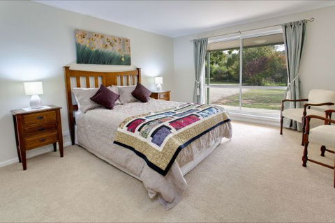 Brookfield Guesthouse - eAccommodation 2