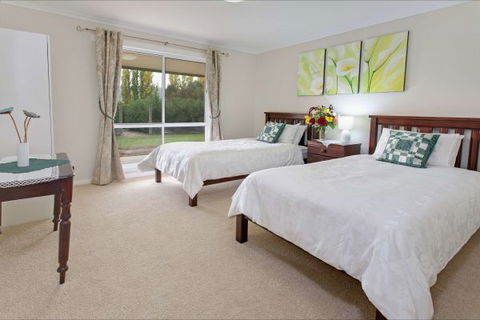 Brookfield Guesthouse - eAccommodation 4