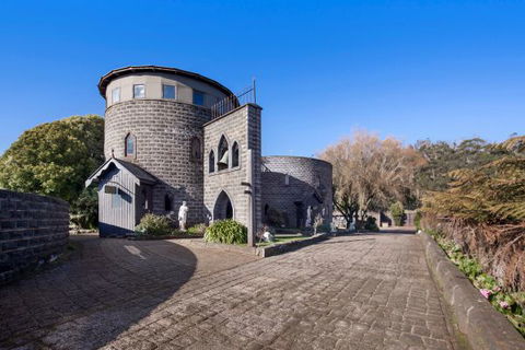 Castle Suites - Kryal Castle - eAccommodation 8