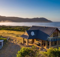 Cloudy Bay Villa - eAccommodation