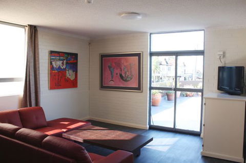 Coogee Prime Lodge - eAccommodation 7