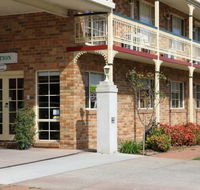 Grand Manor Motor Inn - eAccommodation