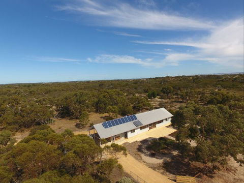 Muntiri Lodge Eco Retreat - eAccommodation 1