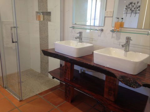 Muntiri Lodge Eco Retreat - eAccommodation 7