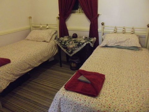 Olive Grove Retreat - eAccommodation 4