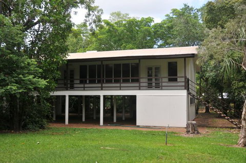 Plaza Hotel - eAccommodation 2