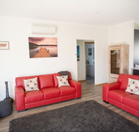 RED FIN part of BLUE FIN HOLIDAY HOMES - eAccommodation