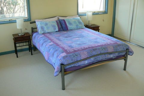 Sandy Point Beach Escape - eAccommodation 5