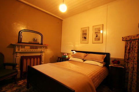 Shurdingtons Cottage - eAccommodation 3