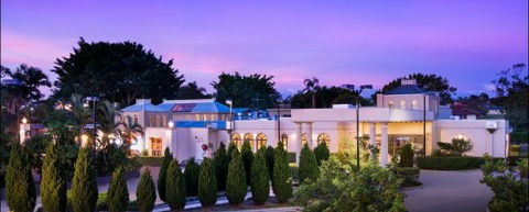 Shangri La Gardens Motel And Function Centre - eAccommodation 0