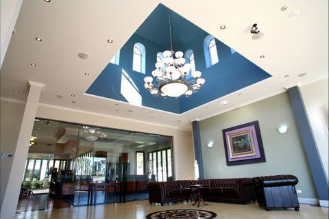 Shangri La Gardens Motel And Function Centre - eAccommodation 2