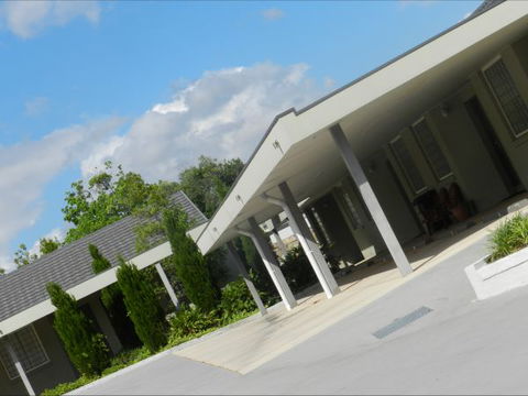Shangri La Gardens Motel And Function Centre - eAccommodation 4