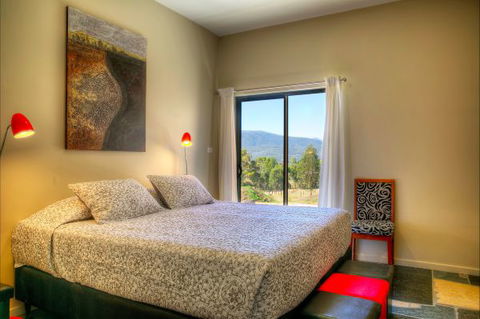 Spring Spur Stay - eAccommodation 2
