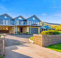 Stephanie's at Onion Bay - eAccommodation