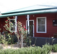 The Red House - eAccommodation
