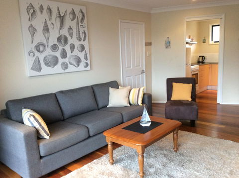 Avalon Seashells - eAccommodation 1