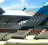 Ava House - eAccommodation