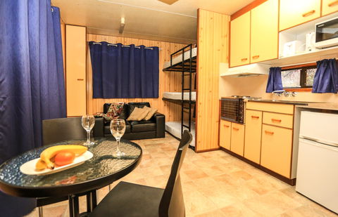 Getaway Tourist Park - eAccommodation 3