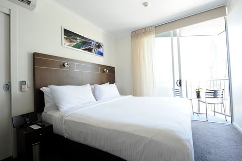 Mantra Terrace Hotel - eAccommodation 1