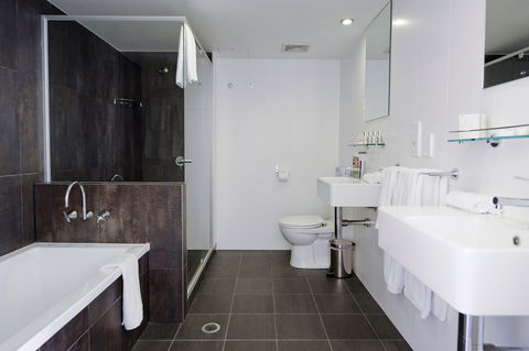 Mantra Terrace Hotel - eAccommodation 5