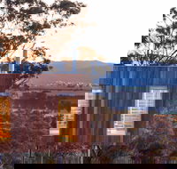 Strikes Mudgee - eAccommodation
