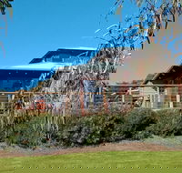 Butler's Bend Holiday Villa - eAccommodation