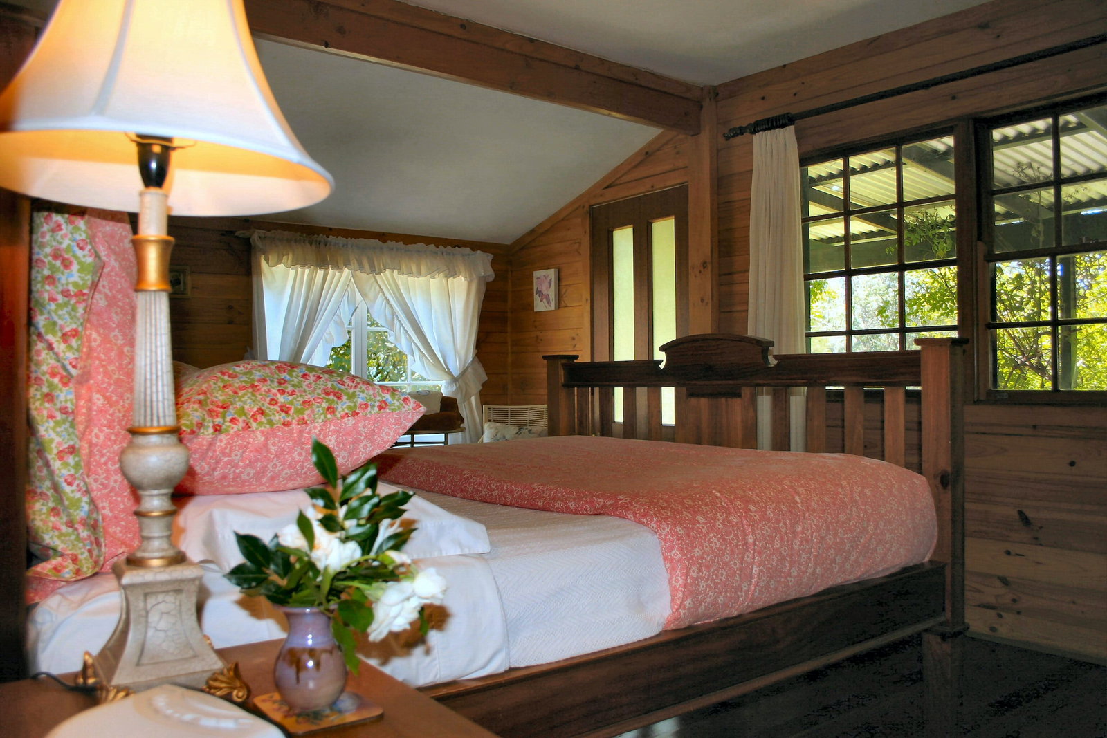 Kangaroo Valley NSW eAccommodation