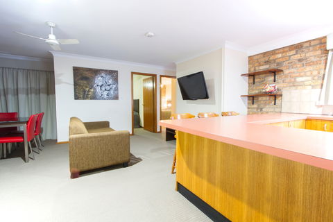 Harvest Lodge - eAccommodation 9