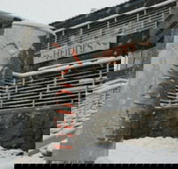 Heidi's Chalet - eAccommodation