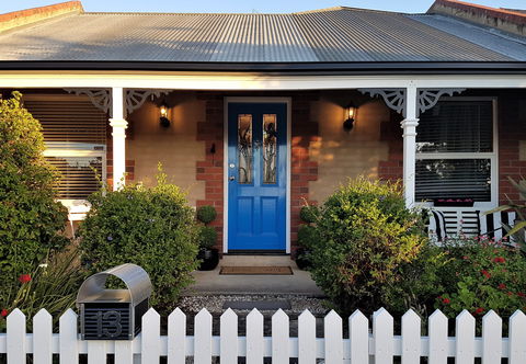 La Maison Riviere - The River House Bed And Breakfast - eAccommodation 0