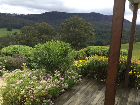 Shanleys Huon Valley - eAccommodation 3