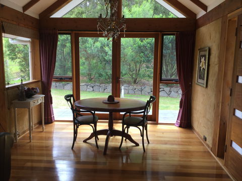 Shanleys Huon Valley - eAccommodation 4