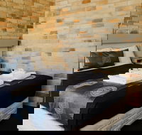 The Australian Hotel Motel - eAccommodation