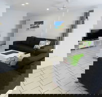 The Shores Holiday Apartments - eAccommodation