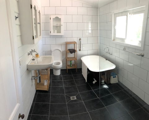 Turalla Truffle Cottage - eAccommodation 3