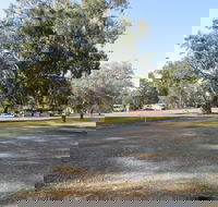 Victory Park Caravan Park - eAccommodation