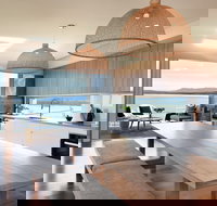 Absolute Waterfront Gerroa - eAccommodation