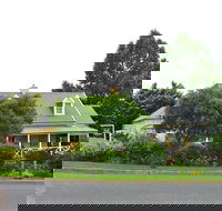 Anglea House Bed and Breakfast - eAccommodation