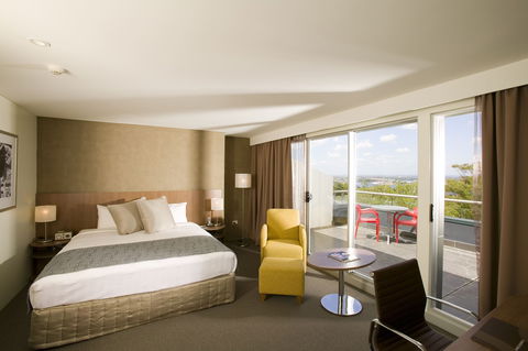 Hotel Urban St Leonards - eAccommodation 2