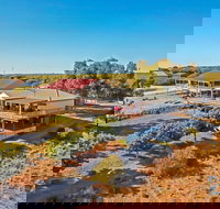 River Shack Rentals - eAccommodation