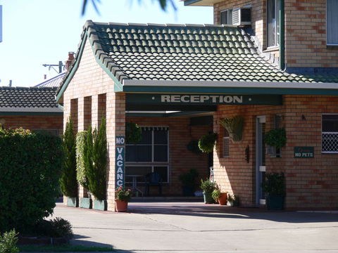 Squatters Homestead Motel - eAccommodation 1