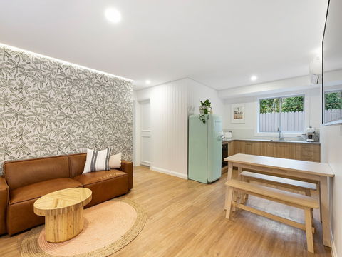Sunset Beach - Surfside - eAccommodation 0