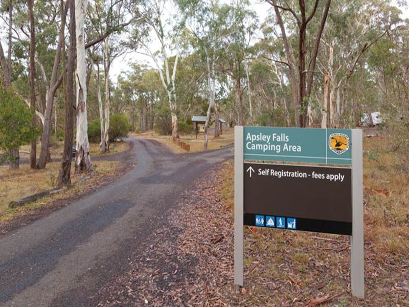 Walcha NSW eAccommodation