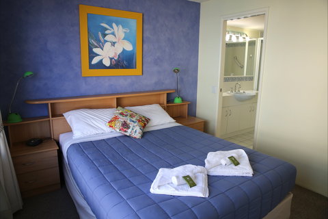 Cheltenham Apartments - eAccommodation 1