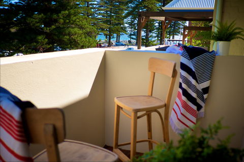 Cottesloe Artist's Beach Retreat - eAccommodation 0