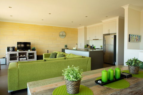 Horizons Part Of Blue Fin Holiday Homes - eAccommodation 2