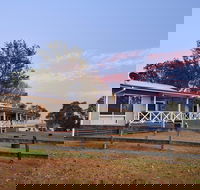 NRMA Lake Somerset Holiday Park - eAccommodation