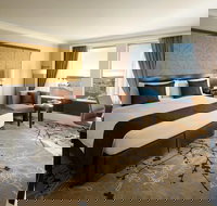 Shangri-La Hotel Sydney - eAccommodation