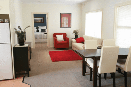 Off Mountain Accommodation - eAccommodation 0