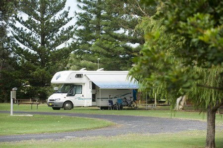 North Beach Holiday Park - eAccommodation 0